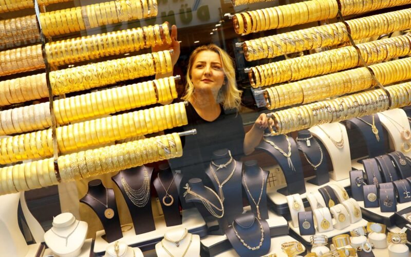 Gold prices keep rising, and jewelry companies are sounding the alarm