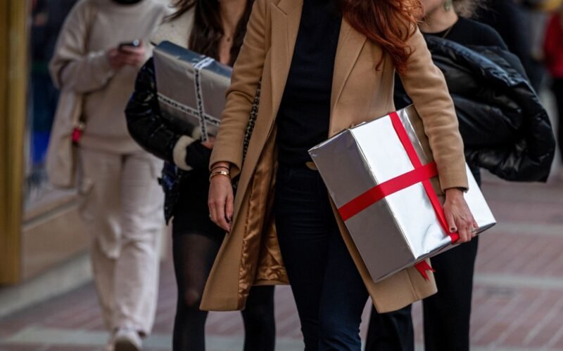 Deloitte poll says US consumers expect higher prices and a weaker economy