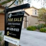 Low mortgage rates push home sales higher in September