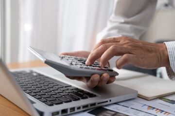 Why top earners should donate before 2026