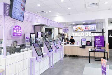 Taco Bell is attracting a younger crowd with its flashy Live Más Café drinks