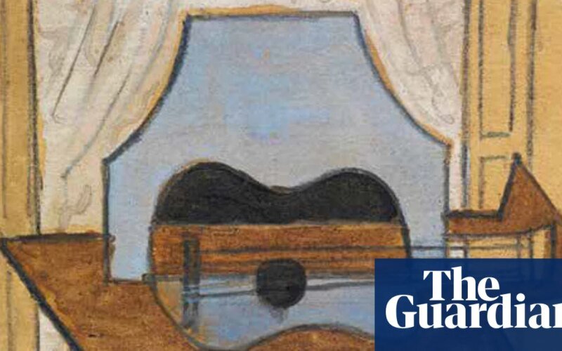 Spanish police investigate the disappearance of a Picasso painting on its way to an exhibition Art theft