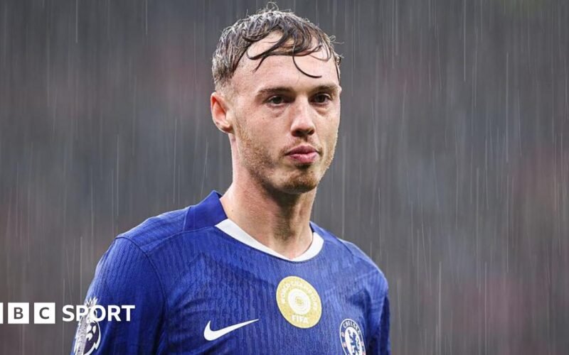 Cole Palmer: Chelsea forward expected to be out until November with persistent groin injury