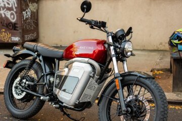 First ride with the Maeving RM2 electric motorcycle