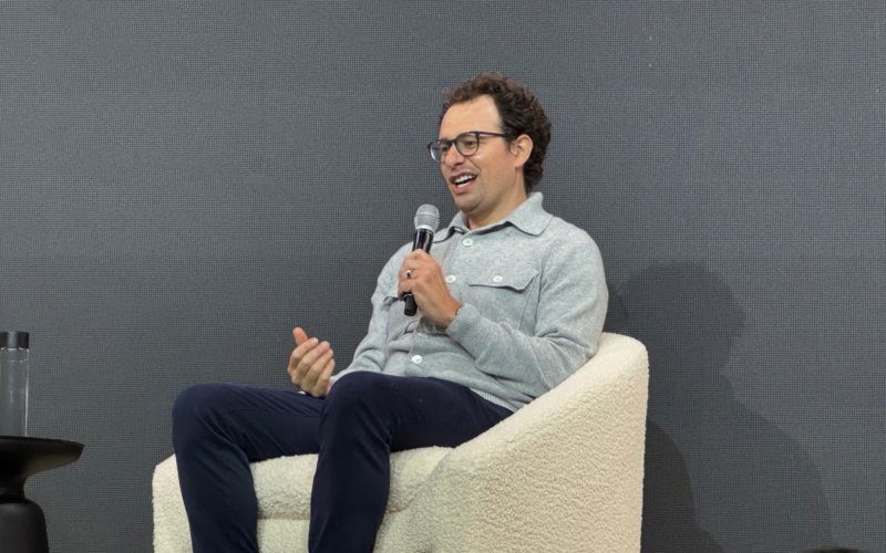 Anthropy’s CEO applauds after Trump officials accused the company of fear-mongering about artificial intelligence