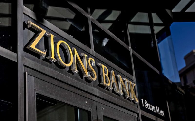 Concerns over bad loans rocked bank stocks on Thursday – how many ‘cockroaches’ are there?