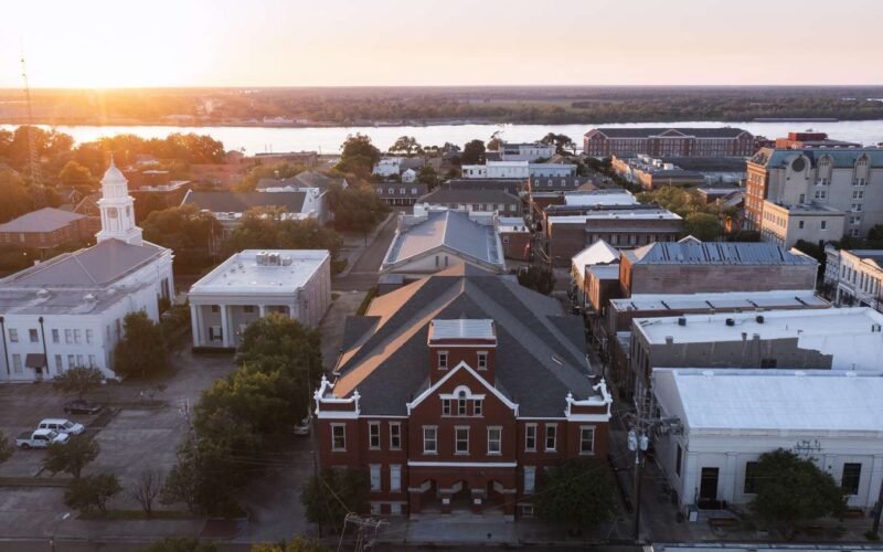 Discover 18 places with small-town charm and no taxes on your 401(k), IRA, and Social Security income