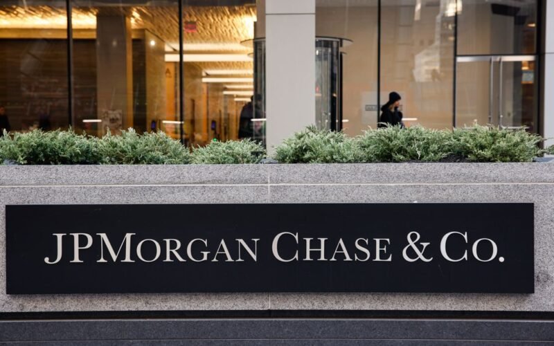 Big Bank Earnings, Fed Speakers, Shutdown Data Delays