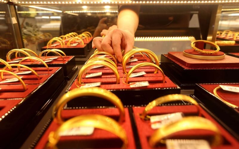 As gold prices rise, Americans are looking to cash in on their family heirlooms
