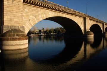 Discover 6 attractive cities where retirees live on modest budgets