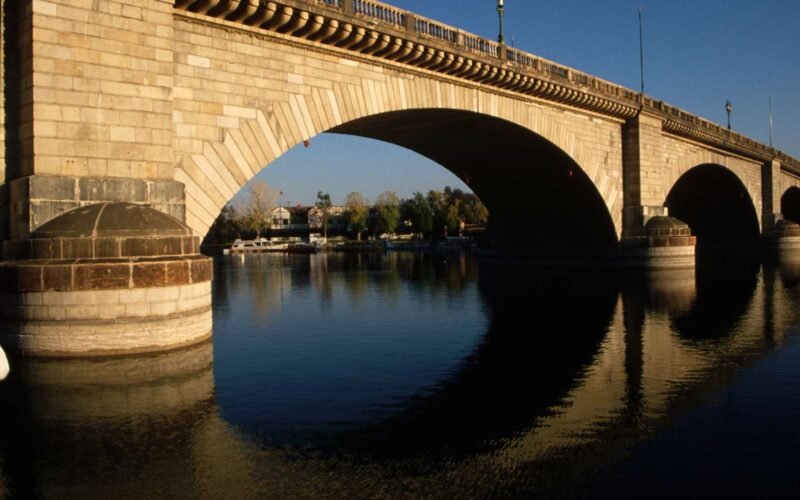 Discover 6 attractive cities where retirees live on modest budgets