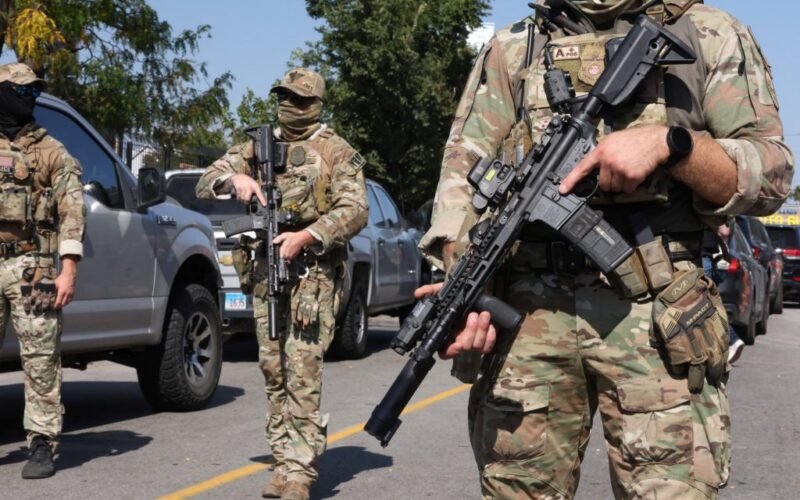 News Wrap: Texas National Guard troops arrive at training center near Chicago