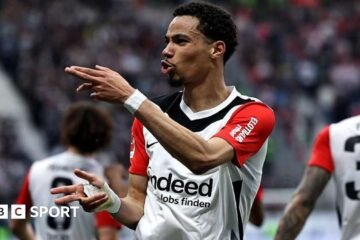 ‘Harsh feedback’ – How Eintracht Frankfurt turned Hugo Ekiteke into £69m Liverpool star