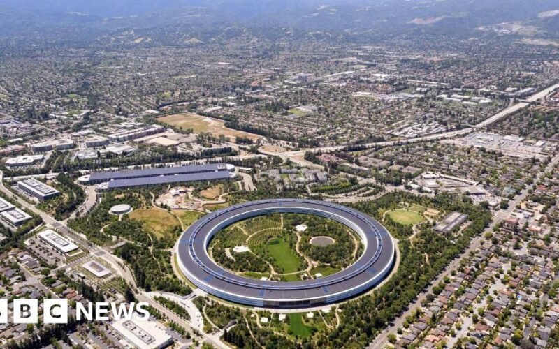 A tangled web of deals stokes AI bubble fears in Silicon Valley