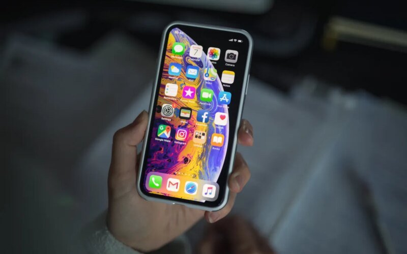 Apple alerts developer that his iPhone has been targeted by government spyware