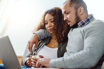 Mortgage Rates Drop to One-Year Low – Should You Wait or Hold on to the Fed Now?