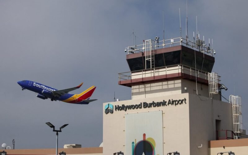 Airports face delays as shutdown deepens air traffic control staffing woes