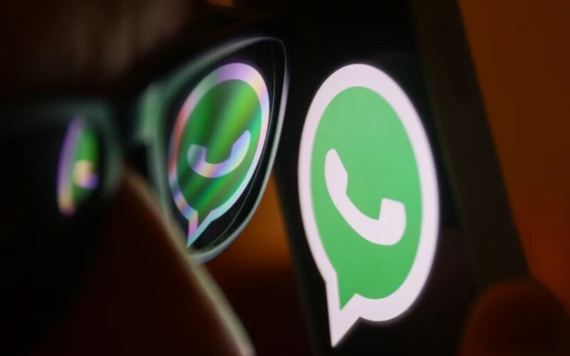 WhatsApp will limit the number of messages people and businesses can send without a response