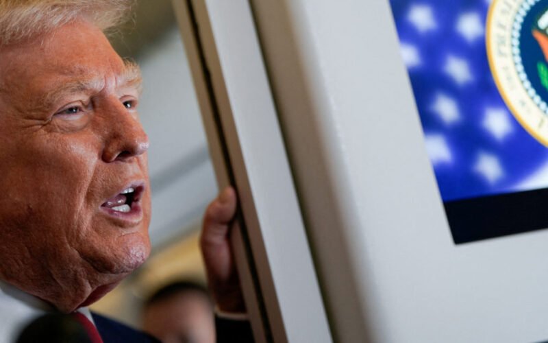 Watch: Trump denies that the United States is considering launching strikes against Venezuela