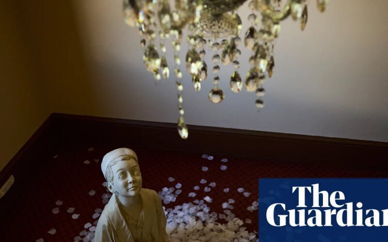 “When Realtors Have a Vision”: Artists Bring an Abandoned Hotel Back from the Dead | Art and design