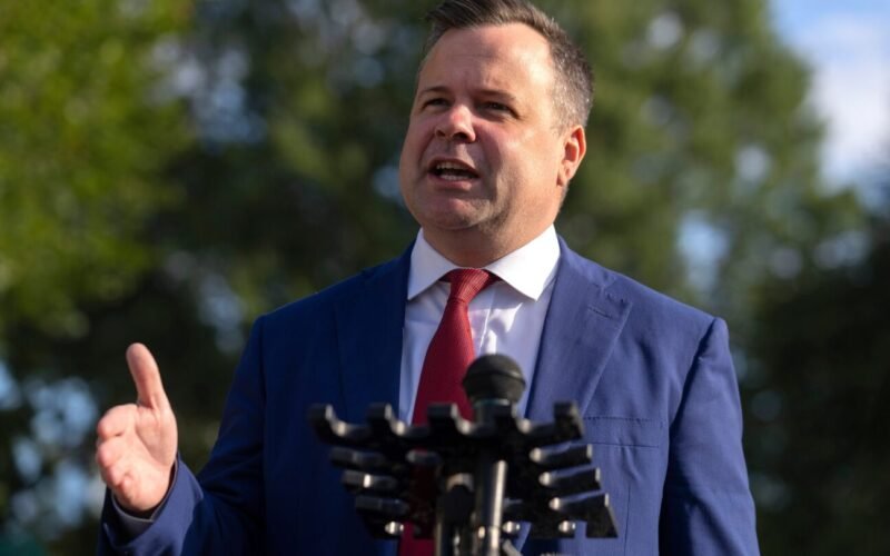 Fannie Mae officials ousted after concerns over confidential data