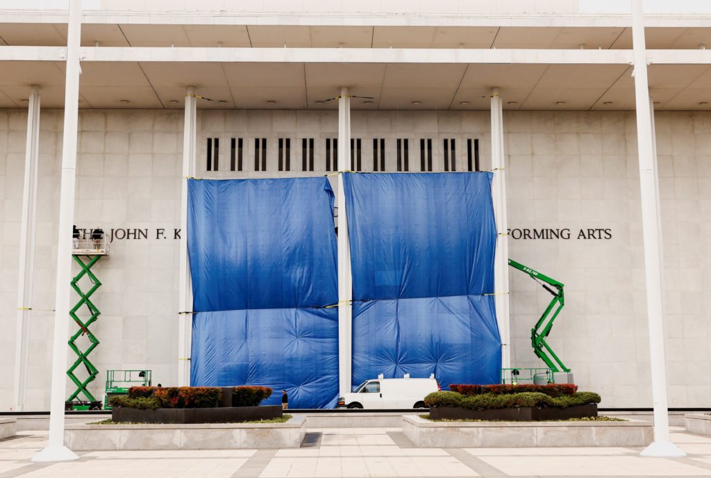 Renaming the John F. Kennedy Memorial Center for the Performing Arts in Washington