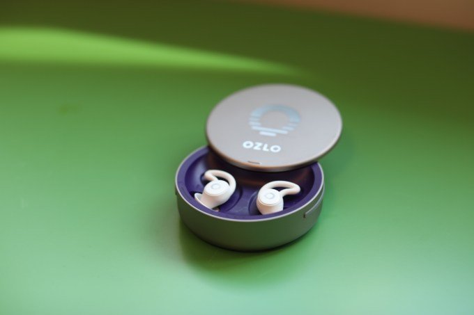 Ozlo Sleepbuds in the charging case