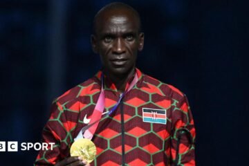 Eliud Kipchoge: Kenyan marathon icon ‘inspires’ on world tour