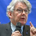 Trump administration bans five people from the United States for online content moderation