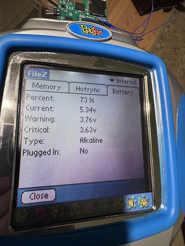 Pixter Color showing a battery voltage of 5.34V at a charge state of 73%