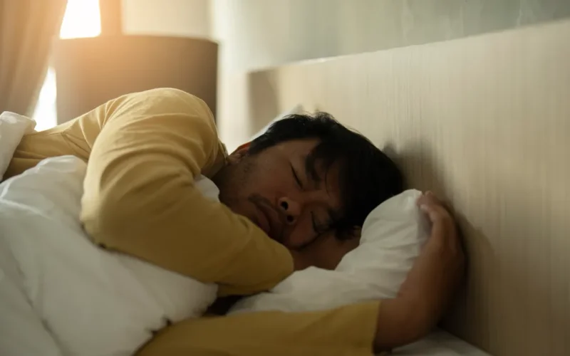 Poor sleep quality accelerates brain aging