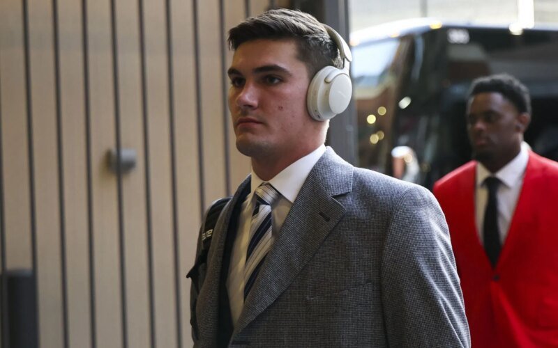 CFB fans are ripping Ty Simpson after the Alabama QB’s terrible performance against Indiana in the Rose Bowl