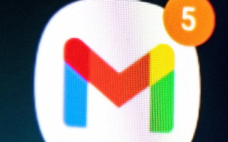 Google adds an ‘AI inbox’ to Gmail that summarizes emails