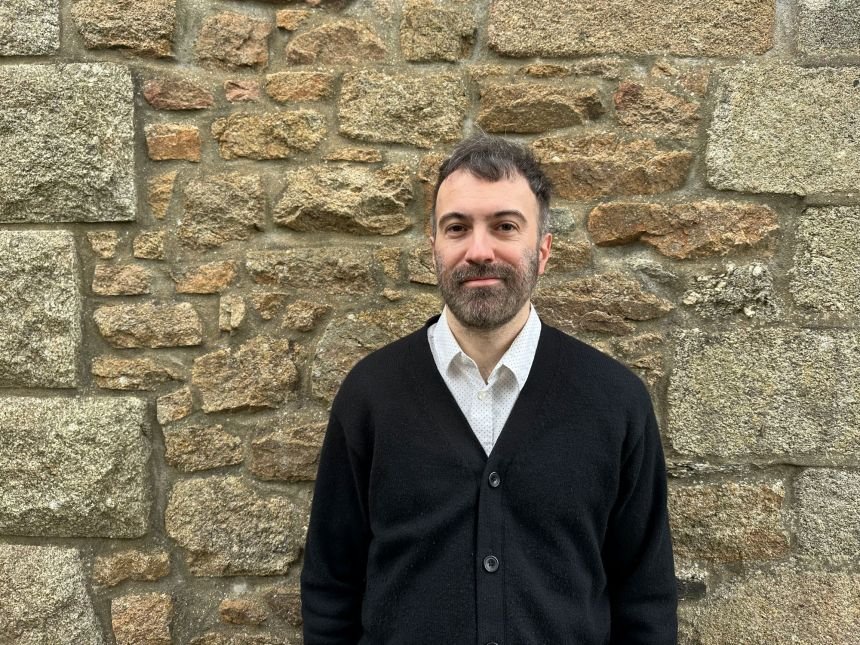 Timothy McKeon refuses to edit machine translations, saying<strong> </strong>it