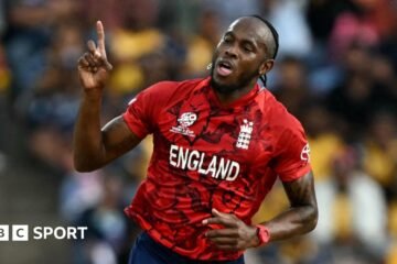 T20 World Cup: England bowlers complete win over Sri Lanka
