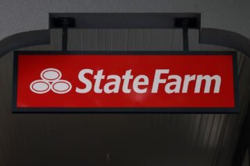 State Farm advertises an average refund of $100 for auto insurance customers