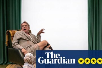 Benjamin Franklin’s Speech Review – Simon Burke is exceptional in this timely and quirky classic | stage