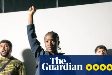 Review of St. Joan – Urgency and Motive in Stuart Laing’s Modernist Adaptation of George Bernard Shaw | platform