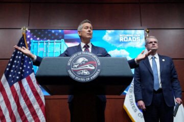 WATCH: Transportation Secretary Duffy announces commercial driver’s license tests in English only