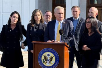 Hillary Clinton testifies that she had no information about Epstein’s crimes and could not recall meeting him