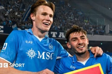 Scott McTominay: Scottish midfielder in race to face Atalanta for Napoli live on BBC Alba