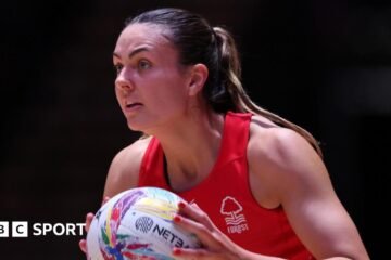 Netball Premier League: Nottingham Forest beat Mavericks 60-59 in a thrilling match