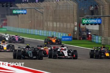 Formula 1: FIA reviews mid-row engine rule
