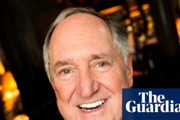 Neil Sedaka, pop singer and hitmaker, has died at the age of 86. Neil Sedaka