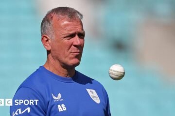 Alec Stewart says cricketers need to know the right time to drink
