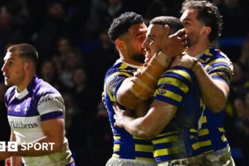 Warrington Wolves 27-16 Wakefield Trinity: Corps start Premiership season with two wins from two