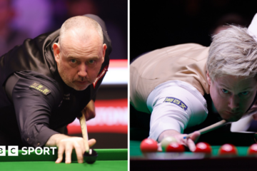 Welsh Open: Mark Williams and Neil Robertson advance to the third round