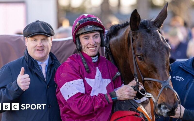 Irish Champion Hurdle: Brighterdaysahead turns the tables on Lossiemouth