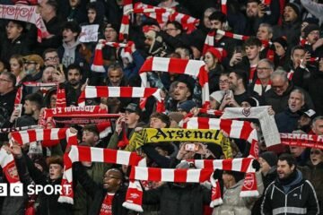 Arsenal raises season ticket prices by 3.9% and is in a safe position