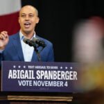 A Virginia judge blocks a Democratic referendum, dealing a blow to redistricting efforts for 4 seats in the US House of Representatives